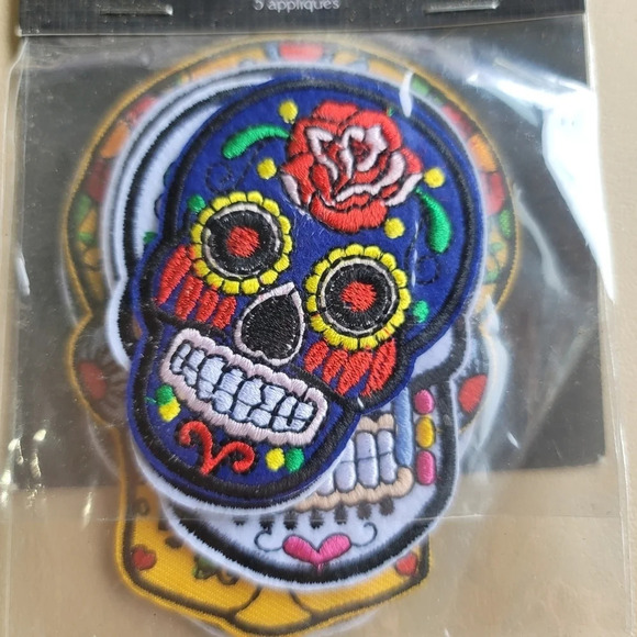 NWT HILDIE & JO Iron On Sew PATCH APPLIQUE Pack Of 5 Skull - Picture 7 of 11